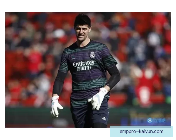 库尔图瓦复出后状态回暖，首战神扑引关注