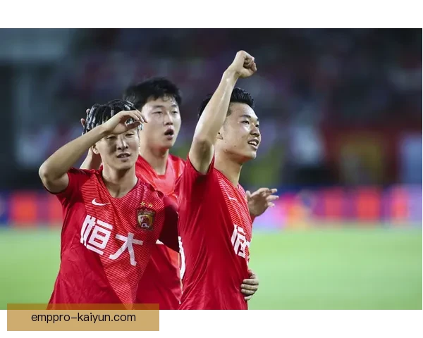 中超原声回顾：揭示赛季精彩瞬间与球队表现趋势分析